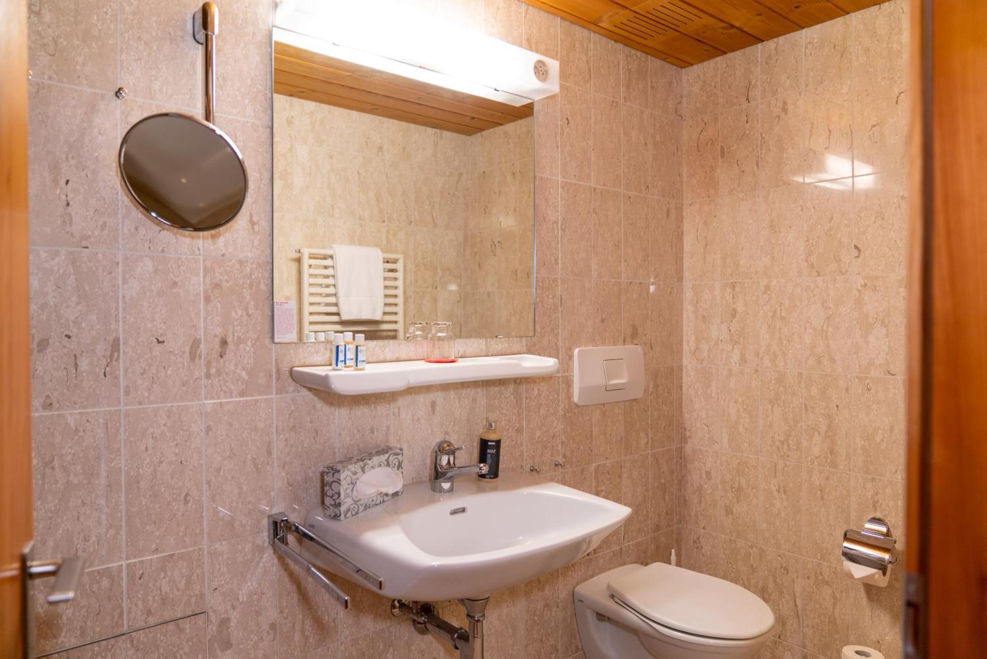 Stump's Alpenrose Hotel 4*